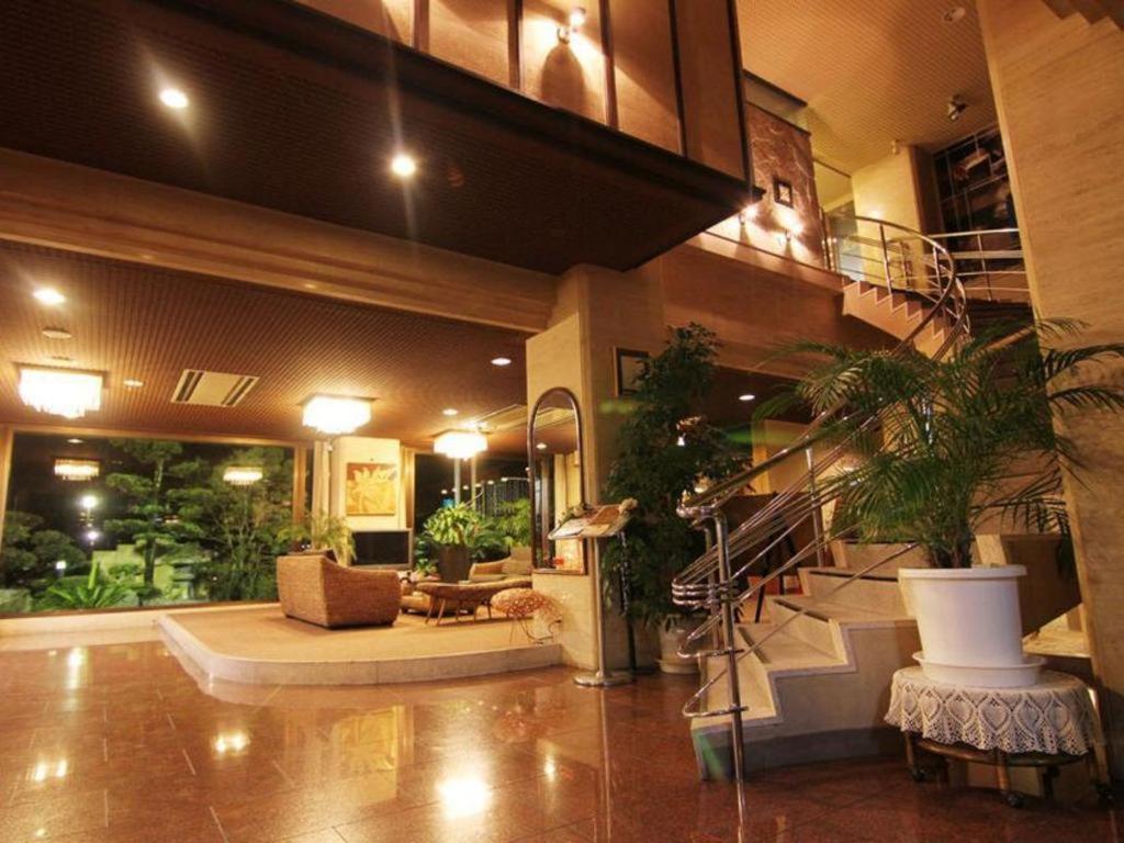 Miyakonojo Sun Plaza Hotel Екстер'єр фото