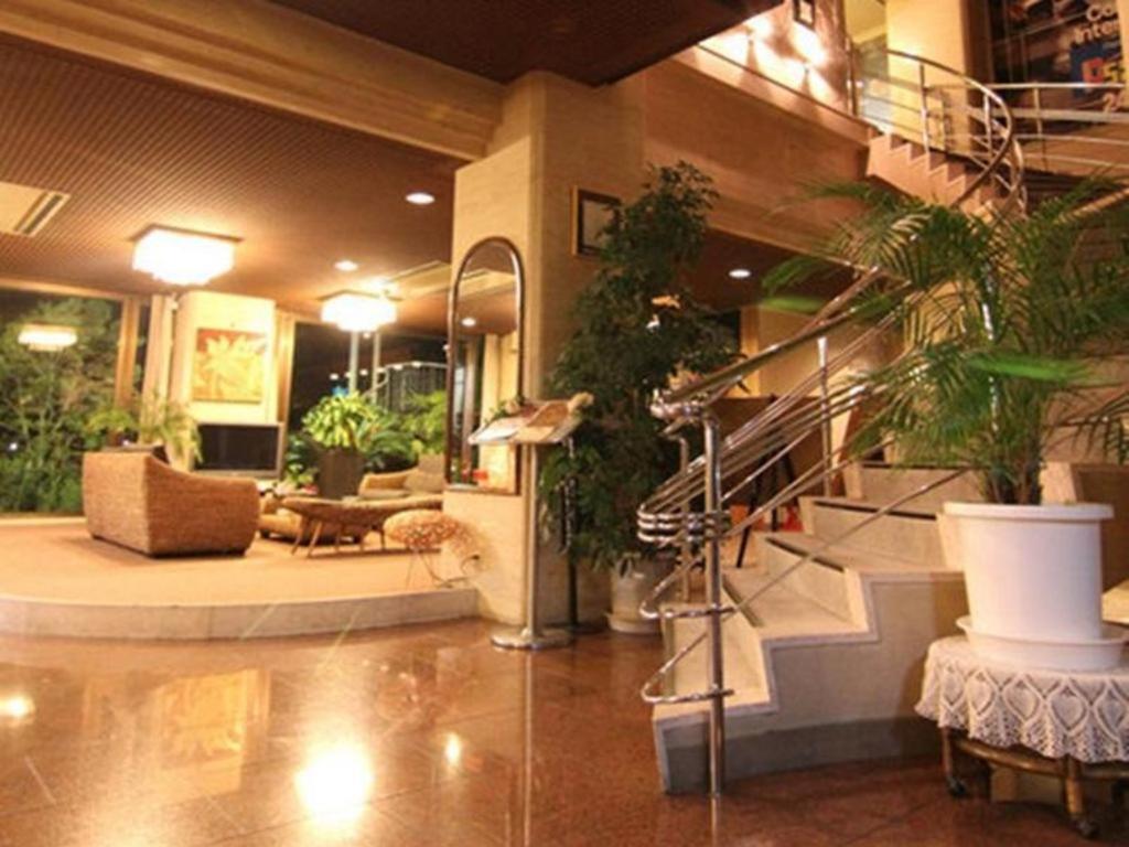 Miyakonojo Sun Plaza Hotel Екстер'єр фото